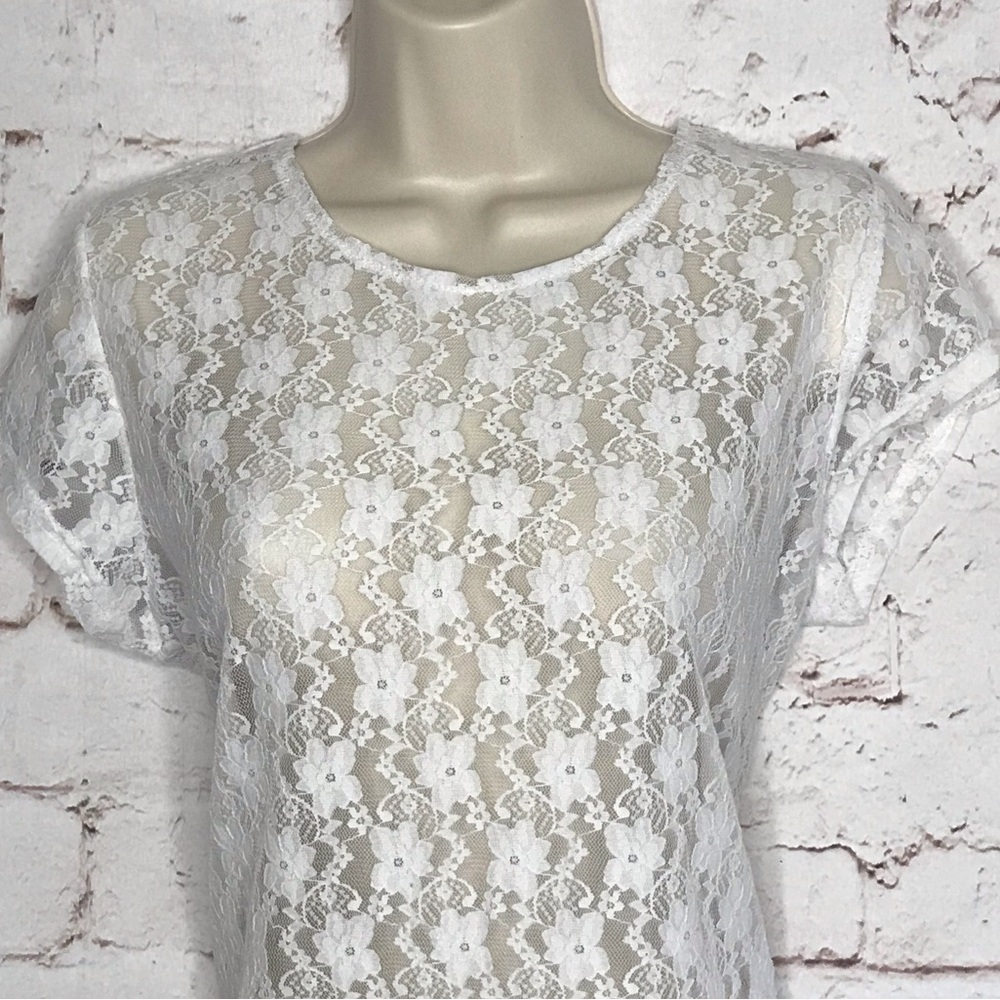 CAMELEON White lace sheer cap sleeve blouse Size Medium Large - Picture 4 of 15